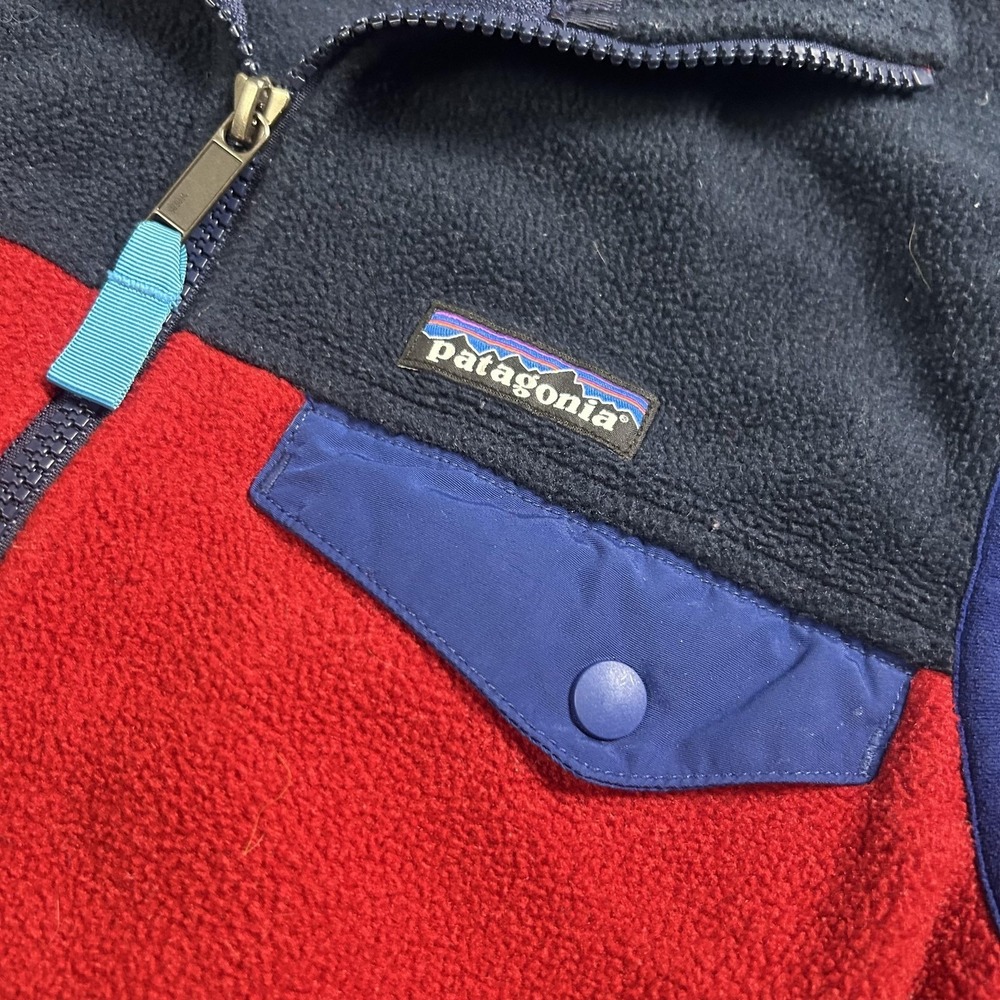 Patagonia Vest Mens Medium Red Navy Synchilla Fleece Zip Pockets Outdoor Hiking - Picture 3 of 6